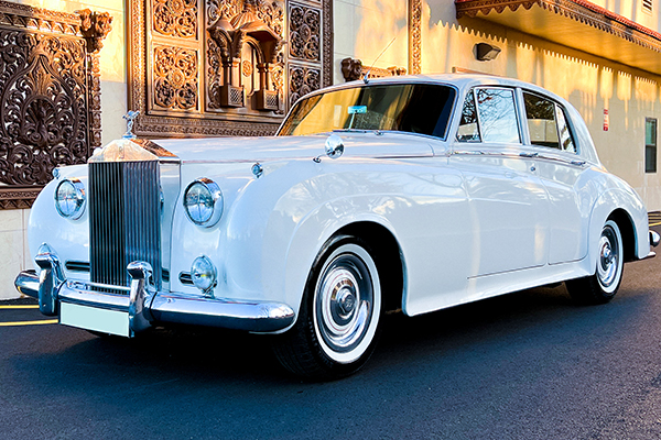 antique-rolls-royce